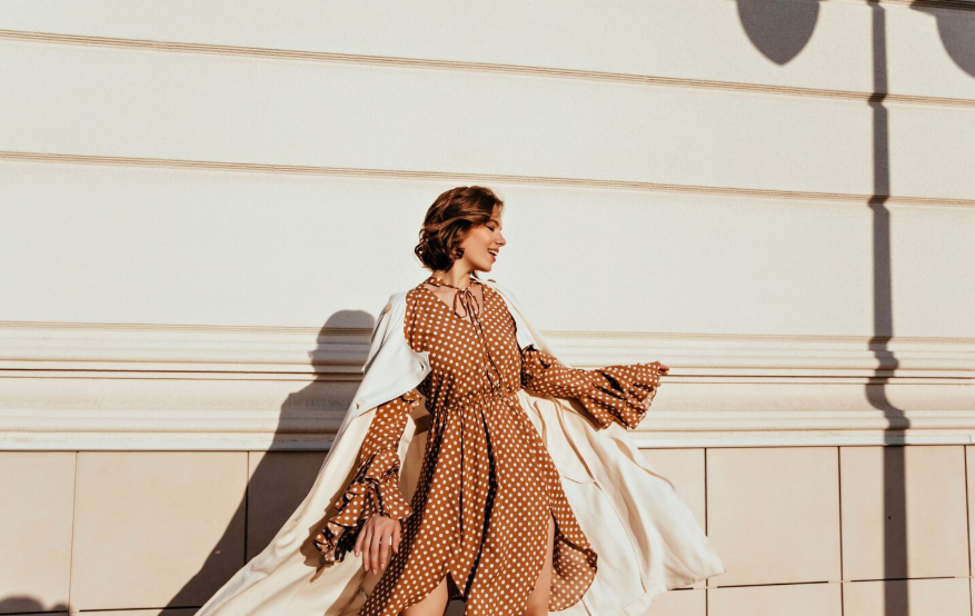 Fashion History: From Ancient Styles to Modern Trends